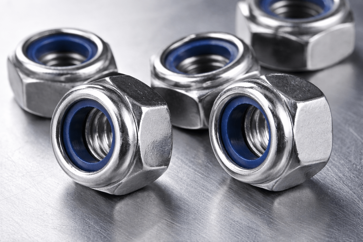 Nakrętki samohamowne nierdzewne